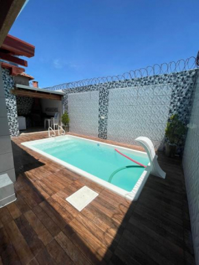 Casa com Piscina em Prado Bahia